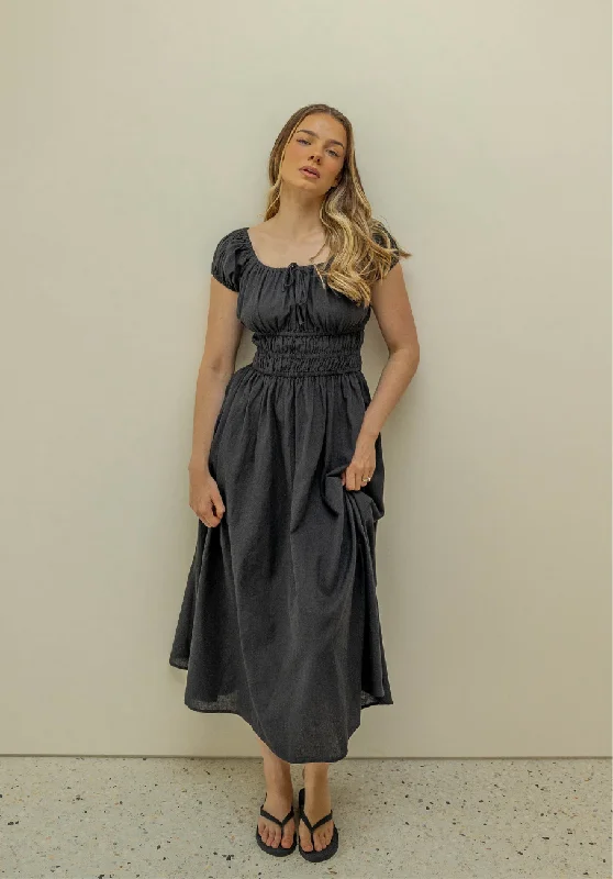 Miann & Co Women - Clara Shirred Bust Midi Dress - Onyx Trendy Shift Midi Dress