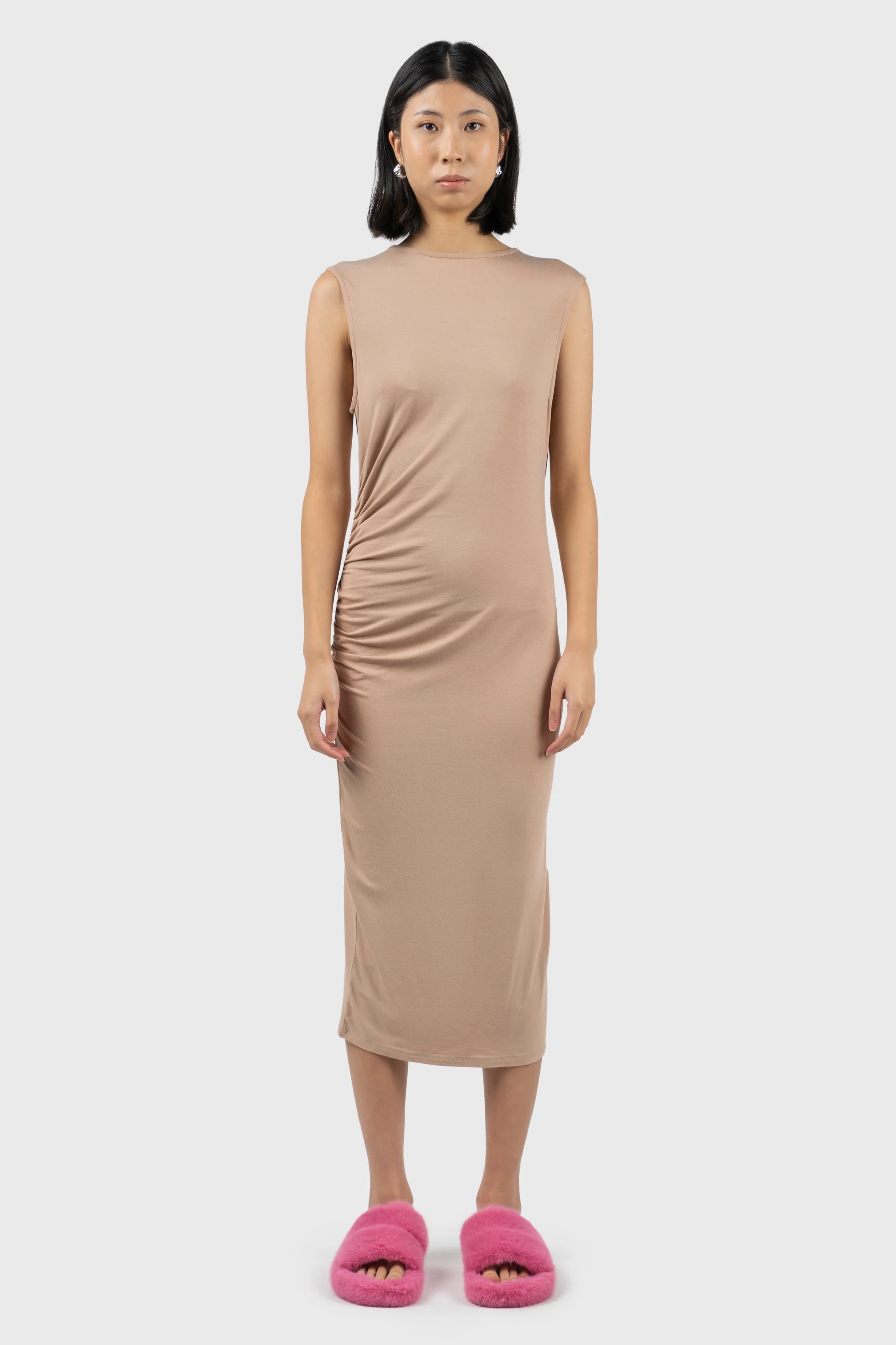 Ruched Detail Midi Dress Comfortable Sleeveless Midi Dress