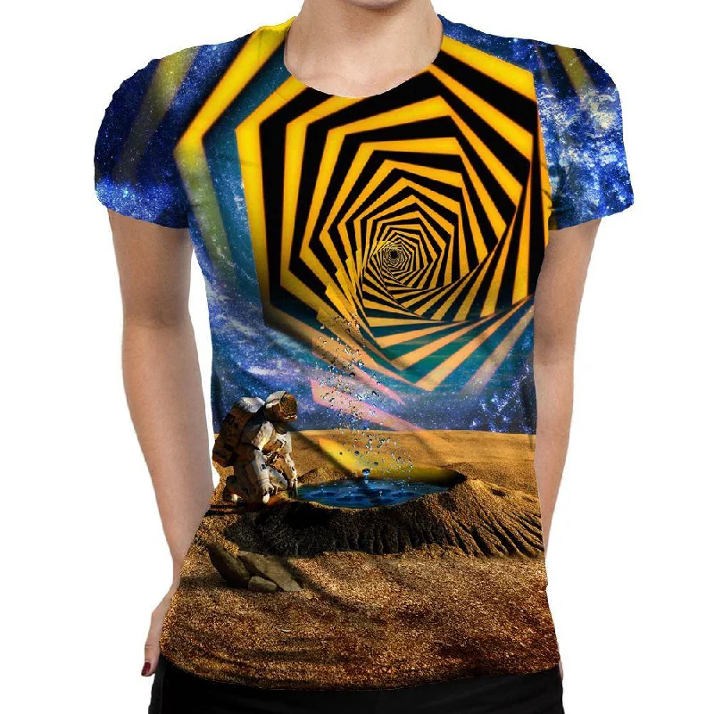 Astronaut Yellow Portal Womens T-Shirt Mesh Canvas Denim