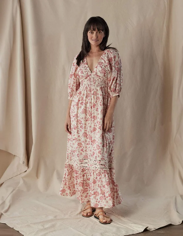 Isla Maxi Dress in Antique Floral Mineral Red Trendy Maxi Dress with Belt